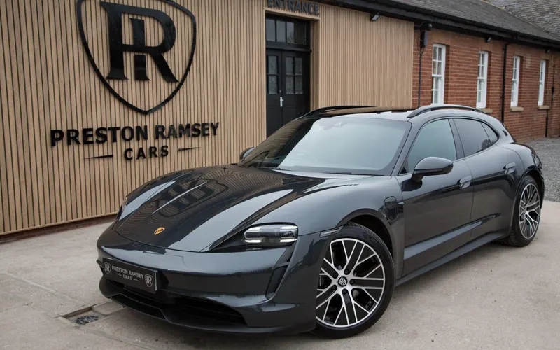 Porsche Taycan Performance 79.2kWh Sport Turismo Auto RWD 5dr (11kW Charger)